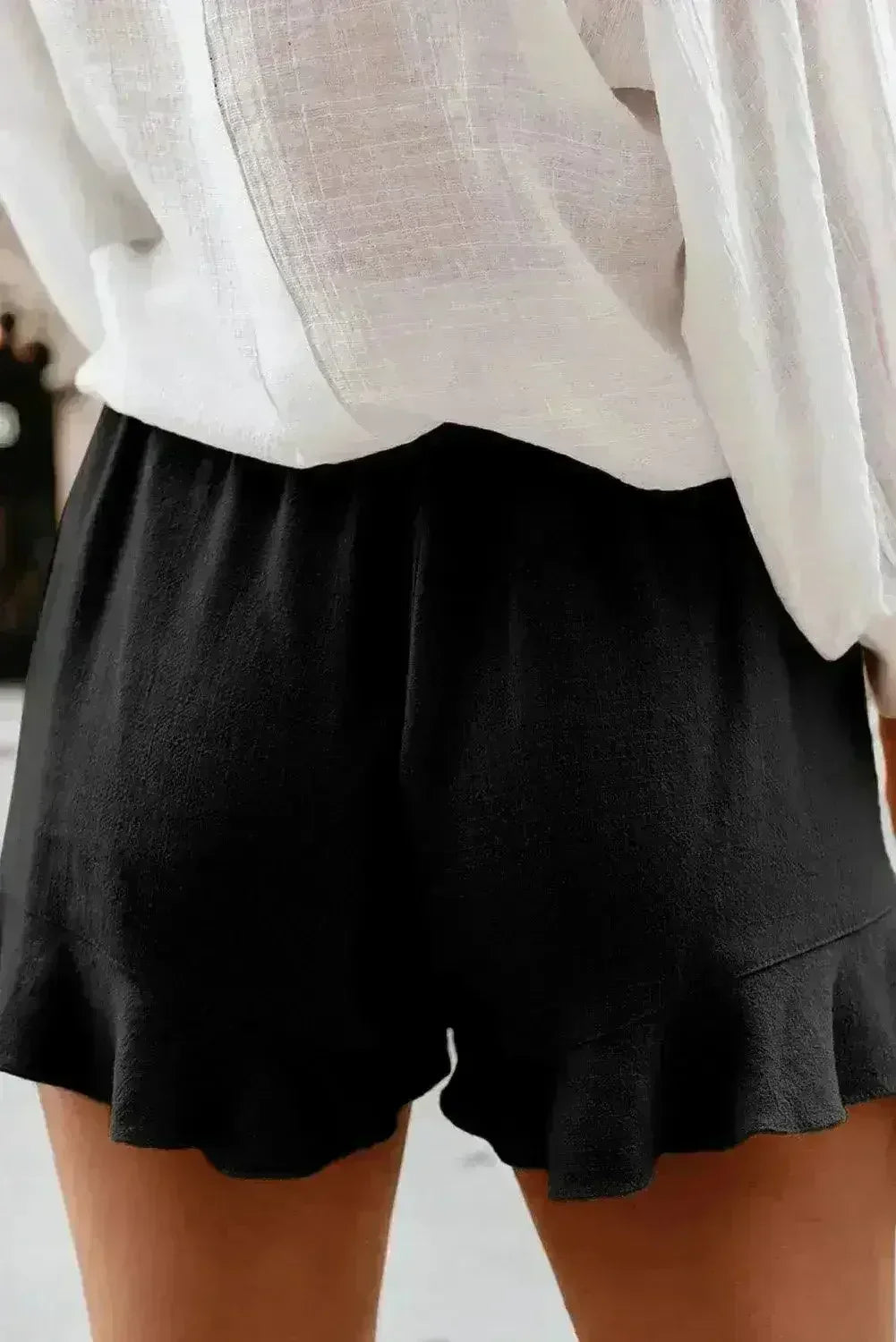 Casual Pocketed Flutter Black Linen Cotton Shorts - Femstylo