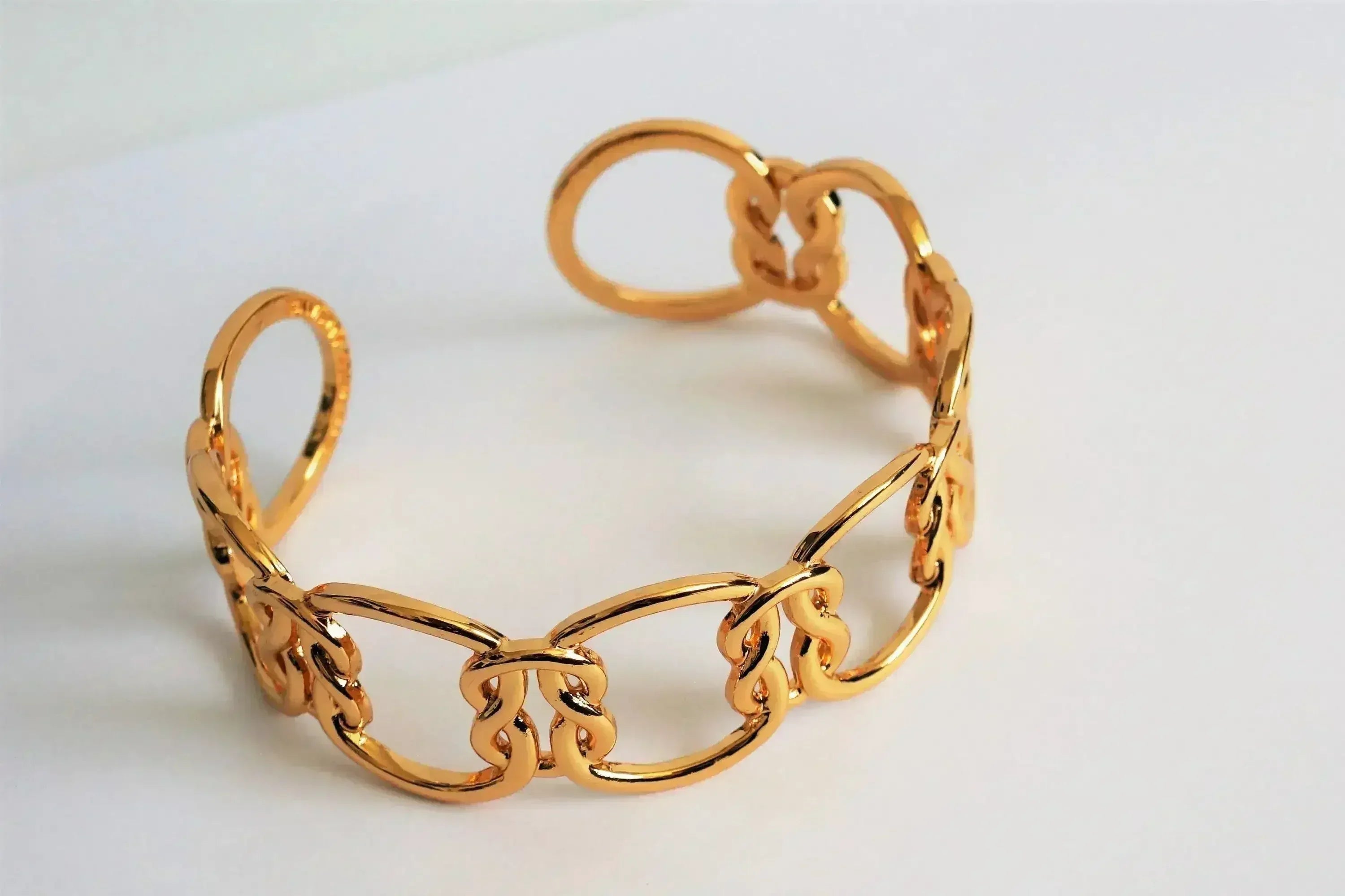 Love Knot Bracelet - Femstylo
