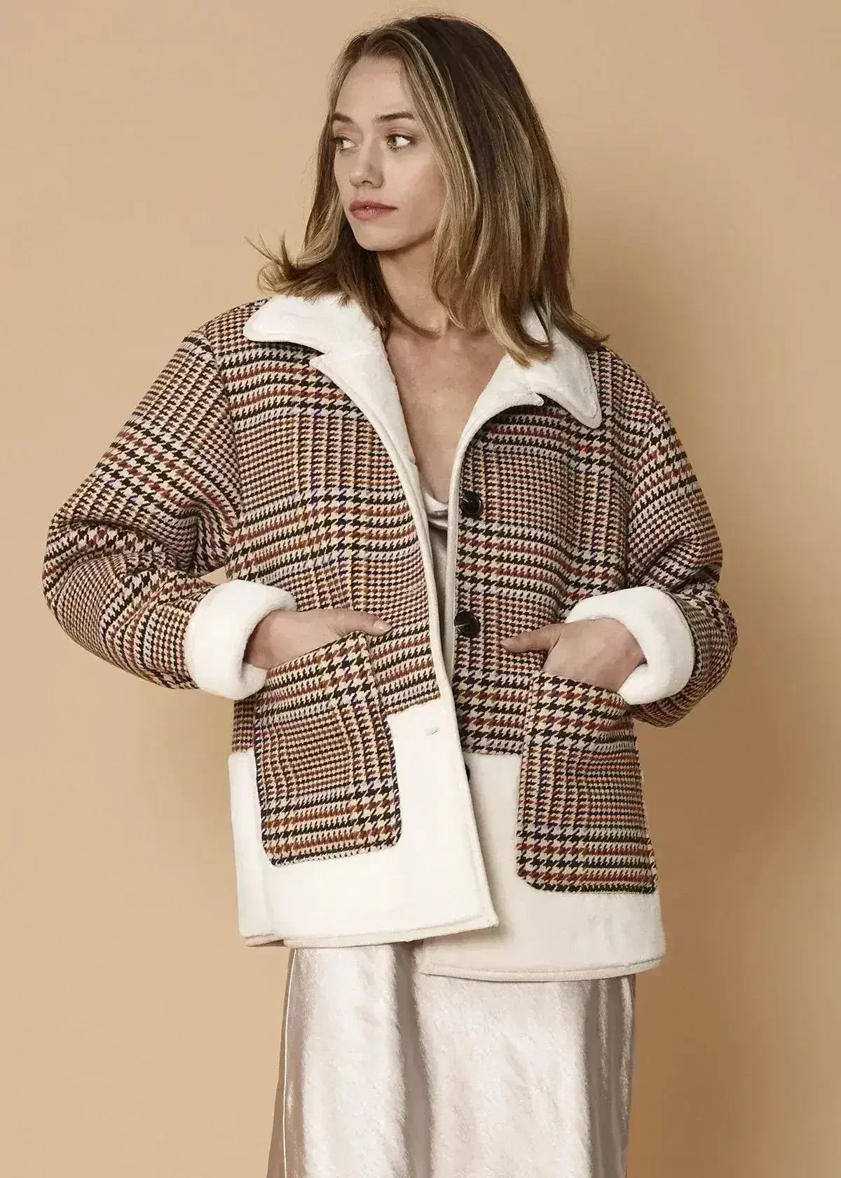 Women's Plaid Fur Jacket in Rust Houndstooth - Femstylo
