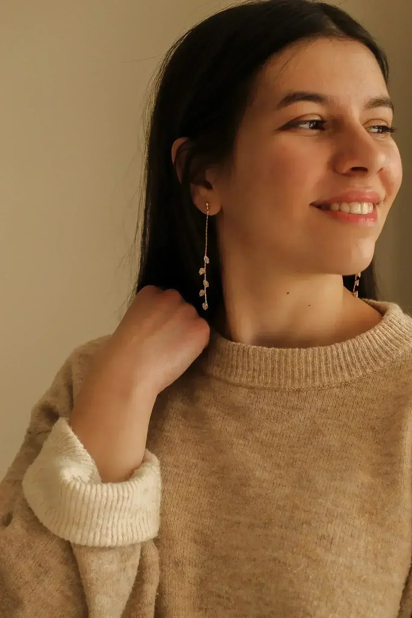 Long Daphne Dangle - Femstylo