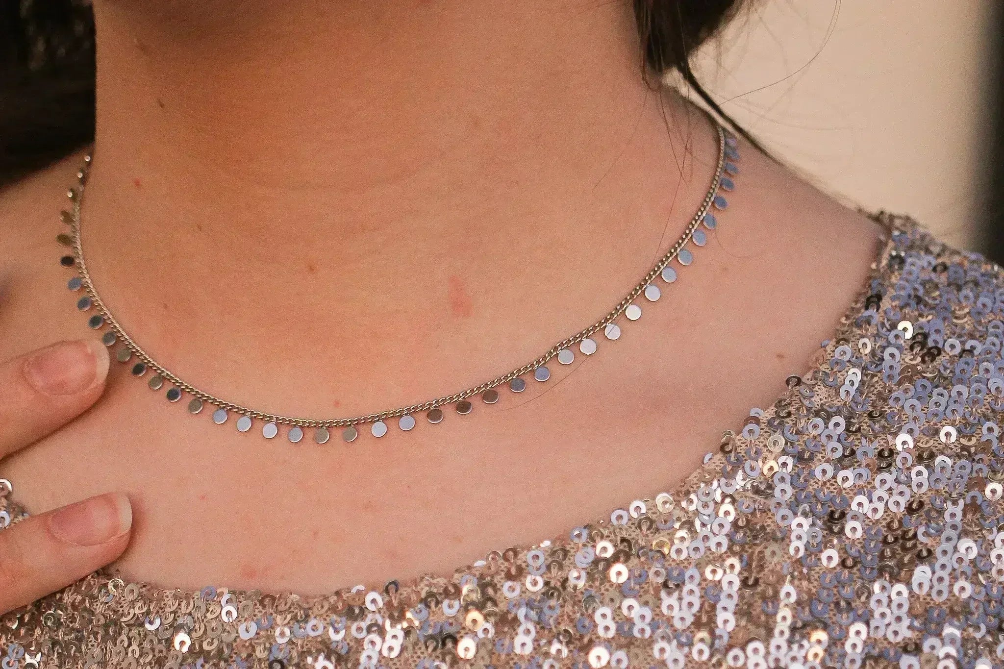 Sabrina Necklace in Rhodium Filled - Femstylo
