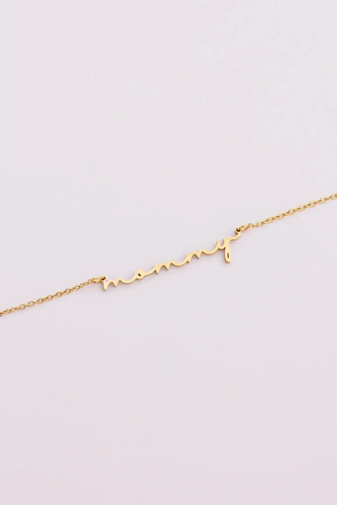 "Mommy" Necklace - Femstylo