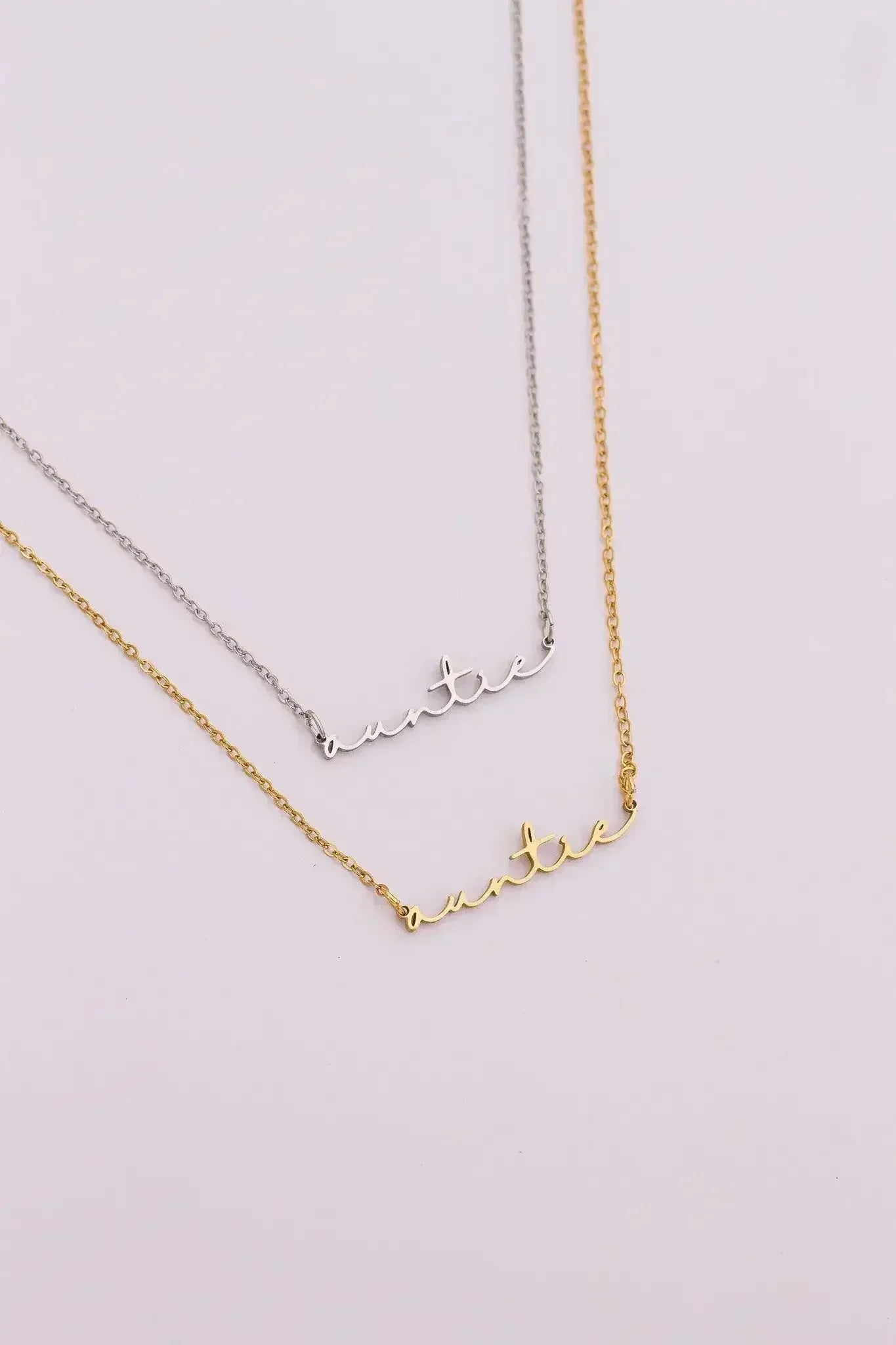 "Auntie" Necklace - Femstylo