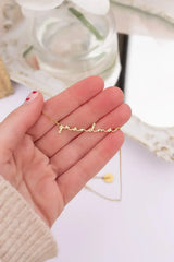 "Grandma" Necklace - Femstylo