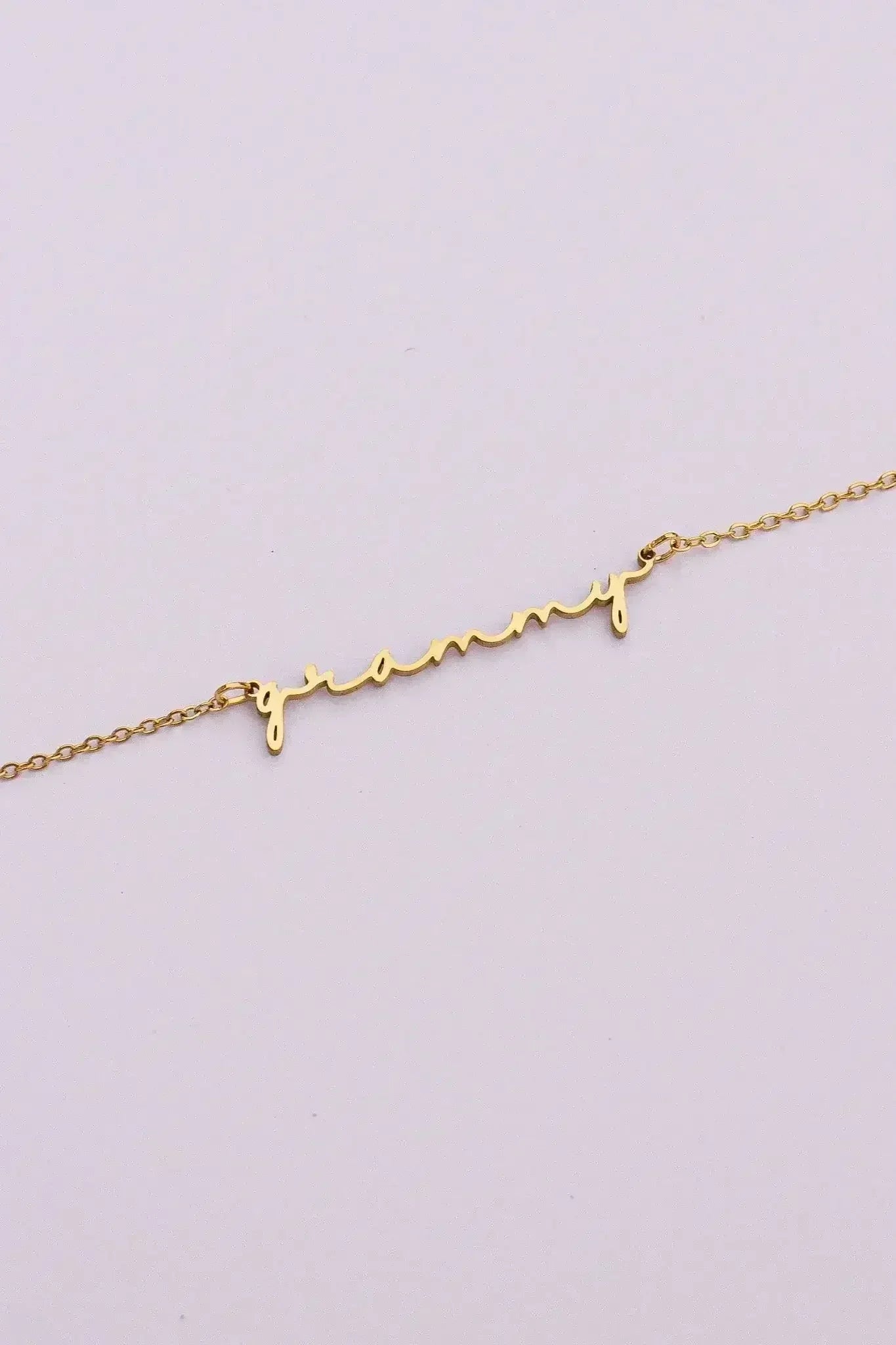 "Grammy" Necklace - Femstylo