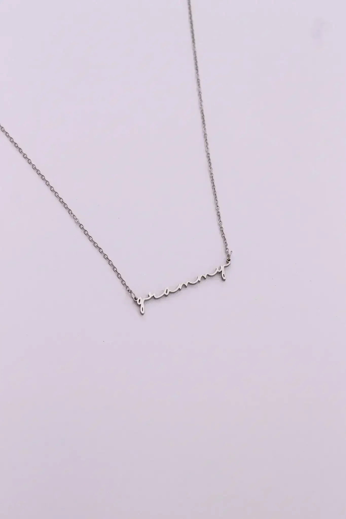 "Grammy" Necklace - Femstylo