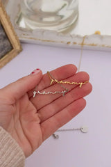"Grammy" Necklace - Femstylo