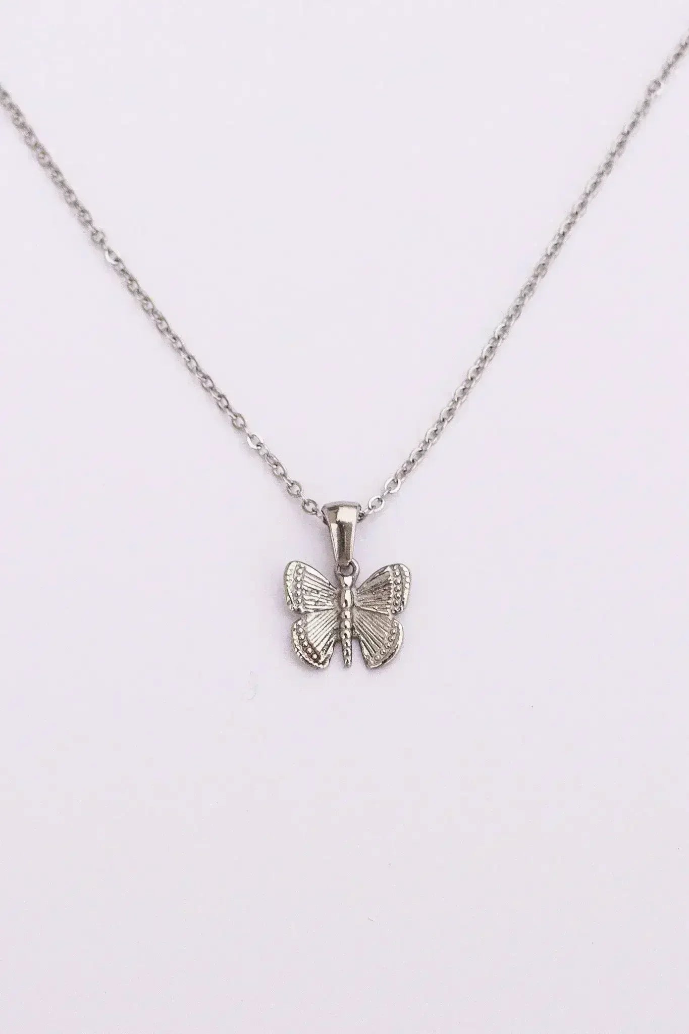 Butterfly Necklace - Femstylo