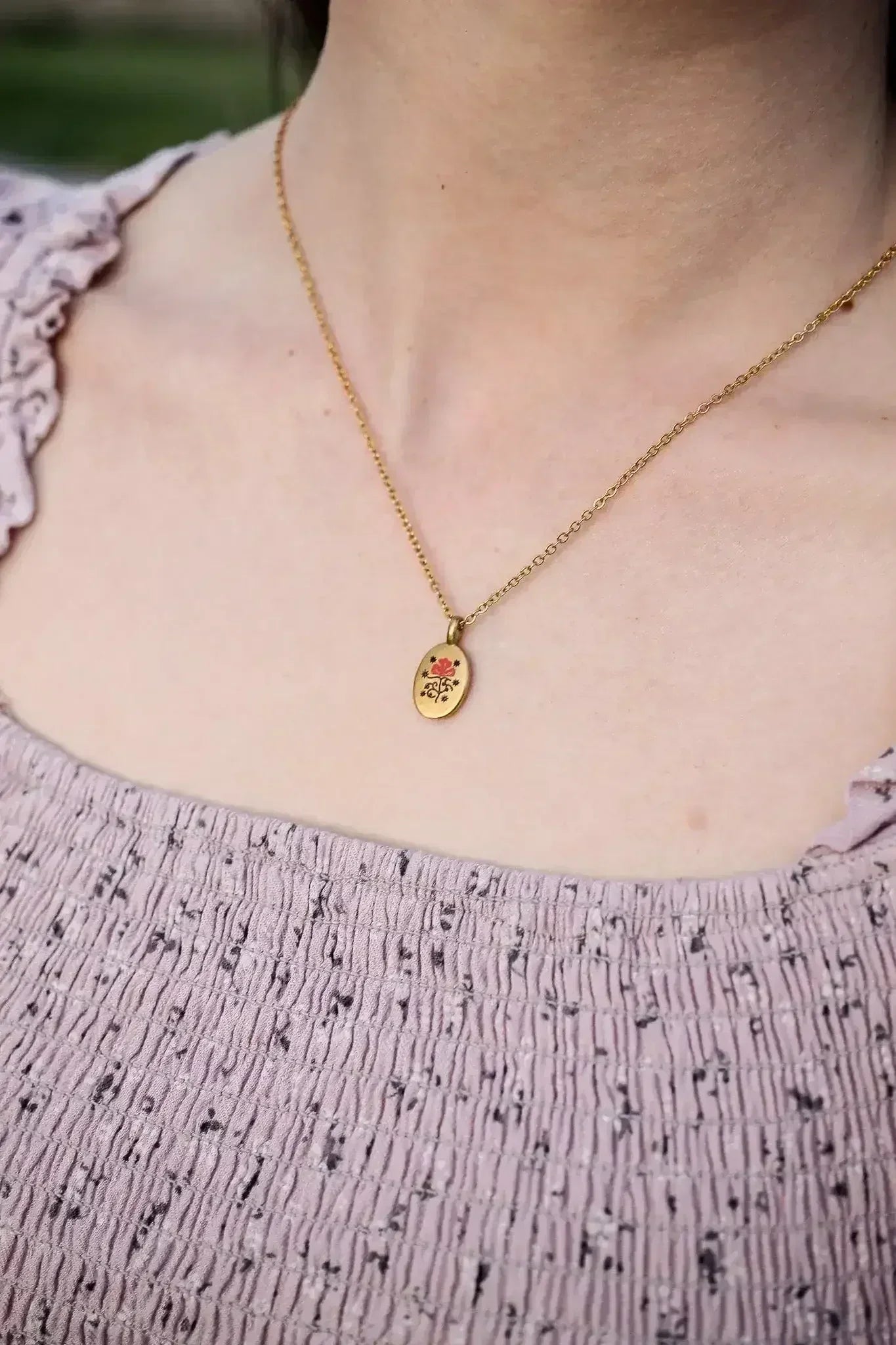 Irene Necklace in Red and Gold - Femstylo