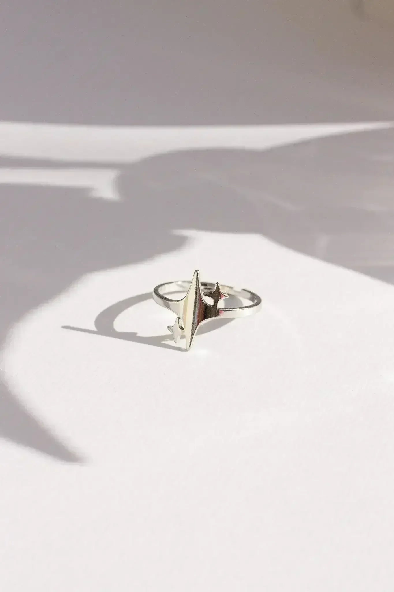 Evangeline Adjustable Ring - Femstylo