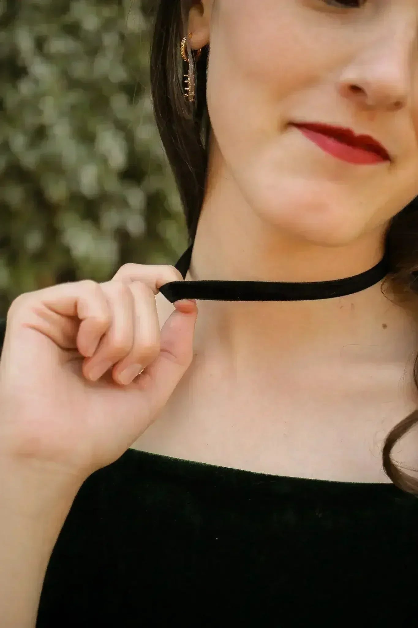 Clarisse Ribbon Choker in Black Velvet - Femstylo