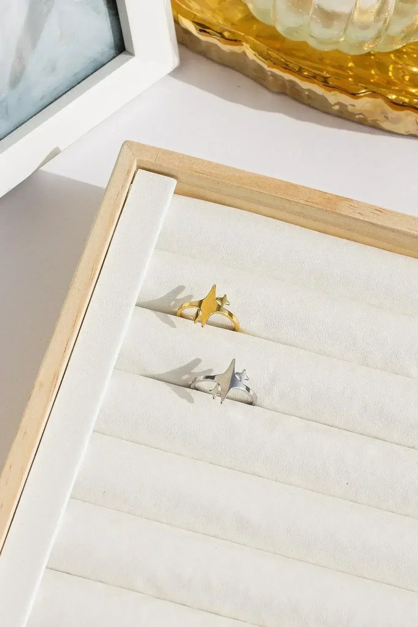 Evangeline Adjustable Ring - Femstylo