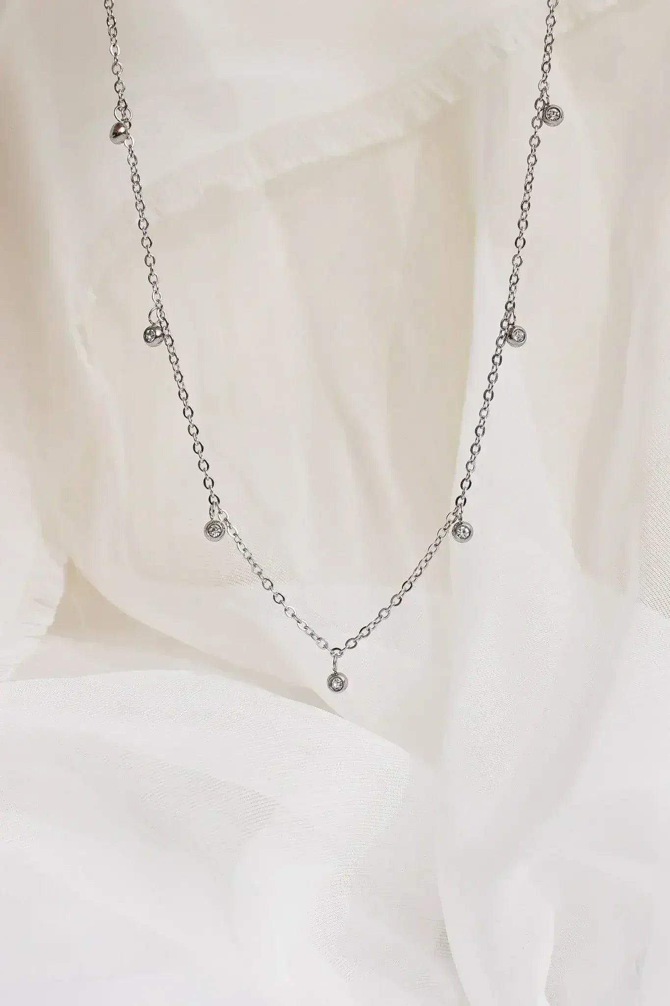 Adaline Necklace - Femstylo