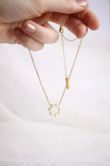 Lucy Necklace in Freshwater Pearl - Femstylo