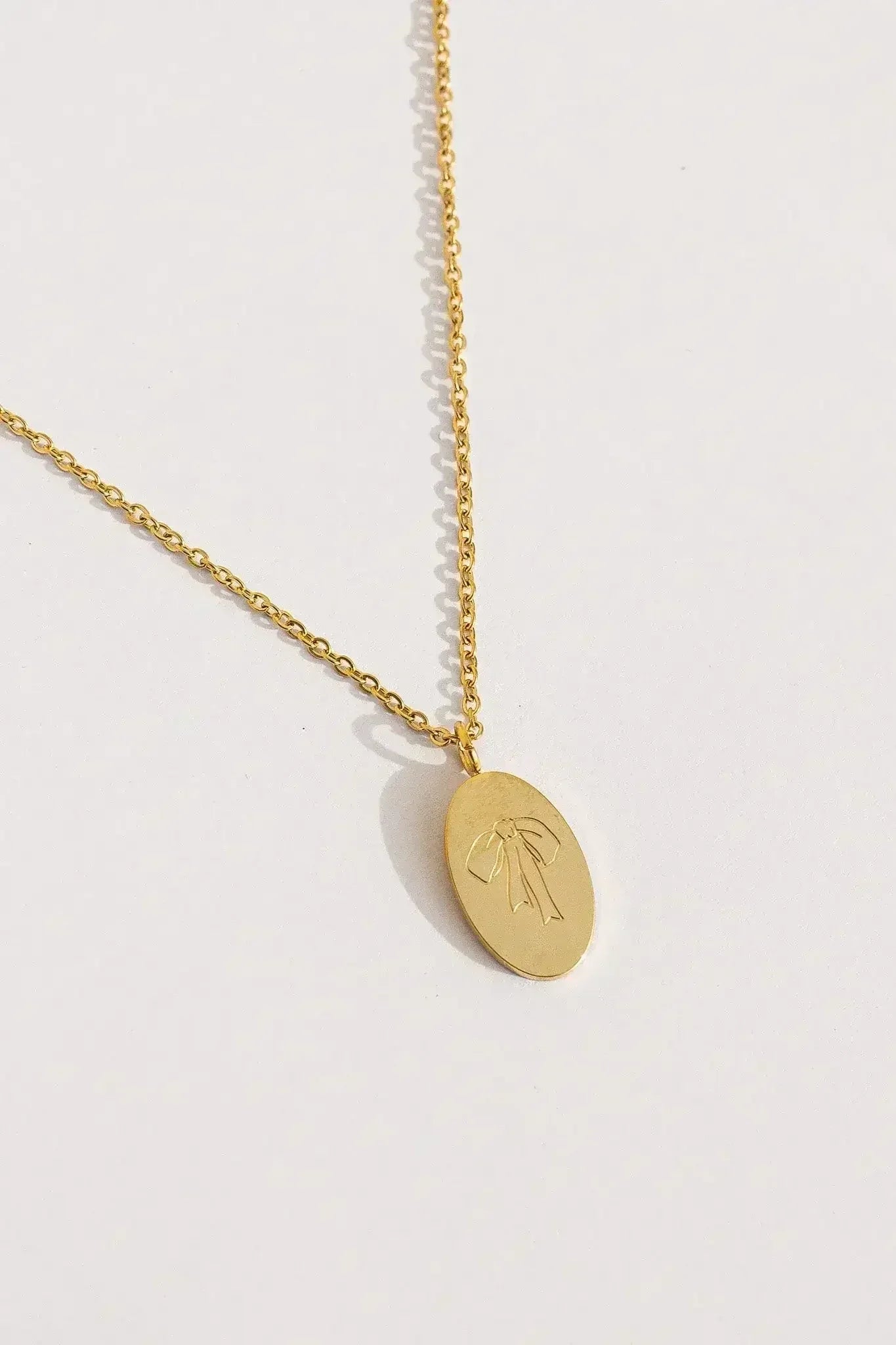 Bow Pendant Necklace - Femstylo