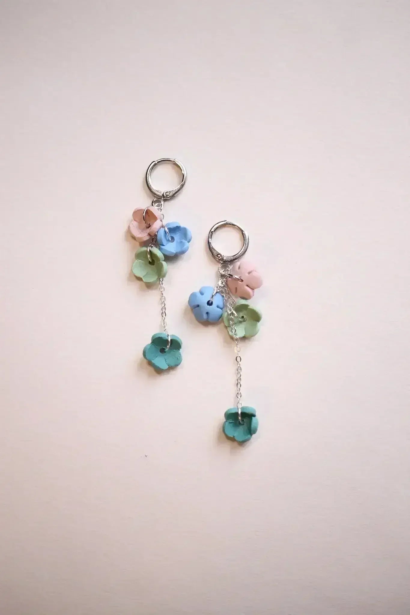 Wisteria Dangle in Spring Hues - Femstylo