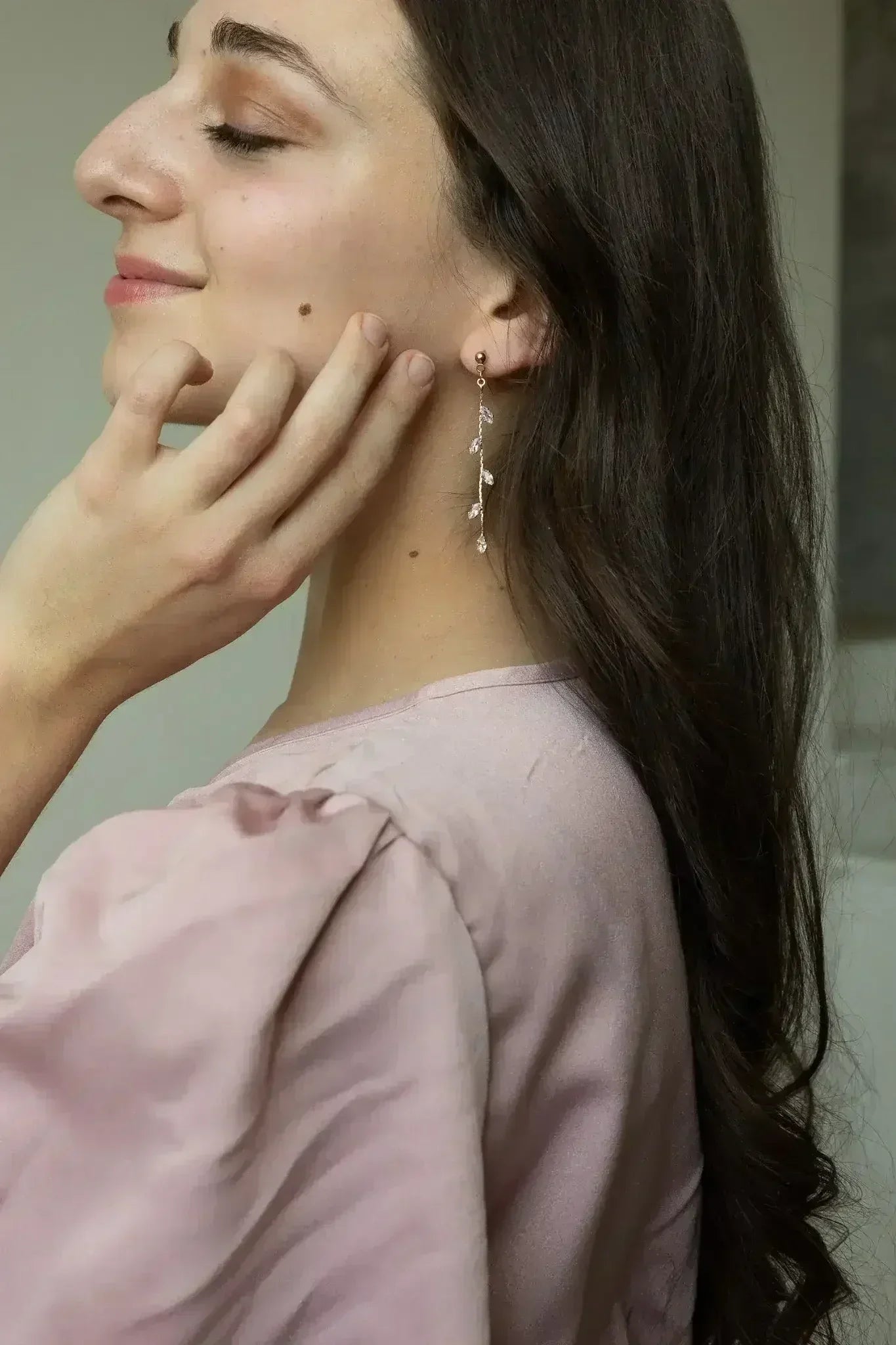 Daphne Dangle - Femstylo