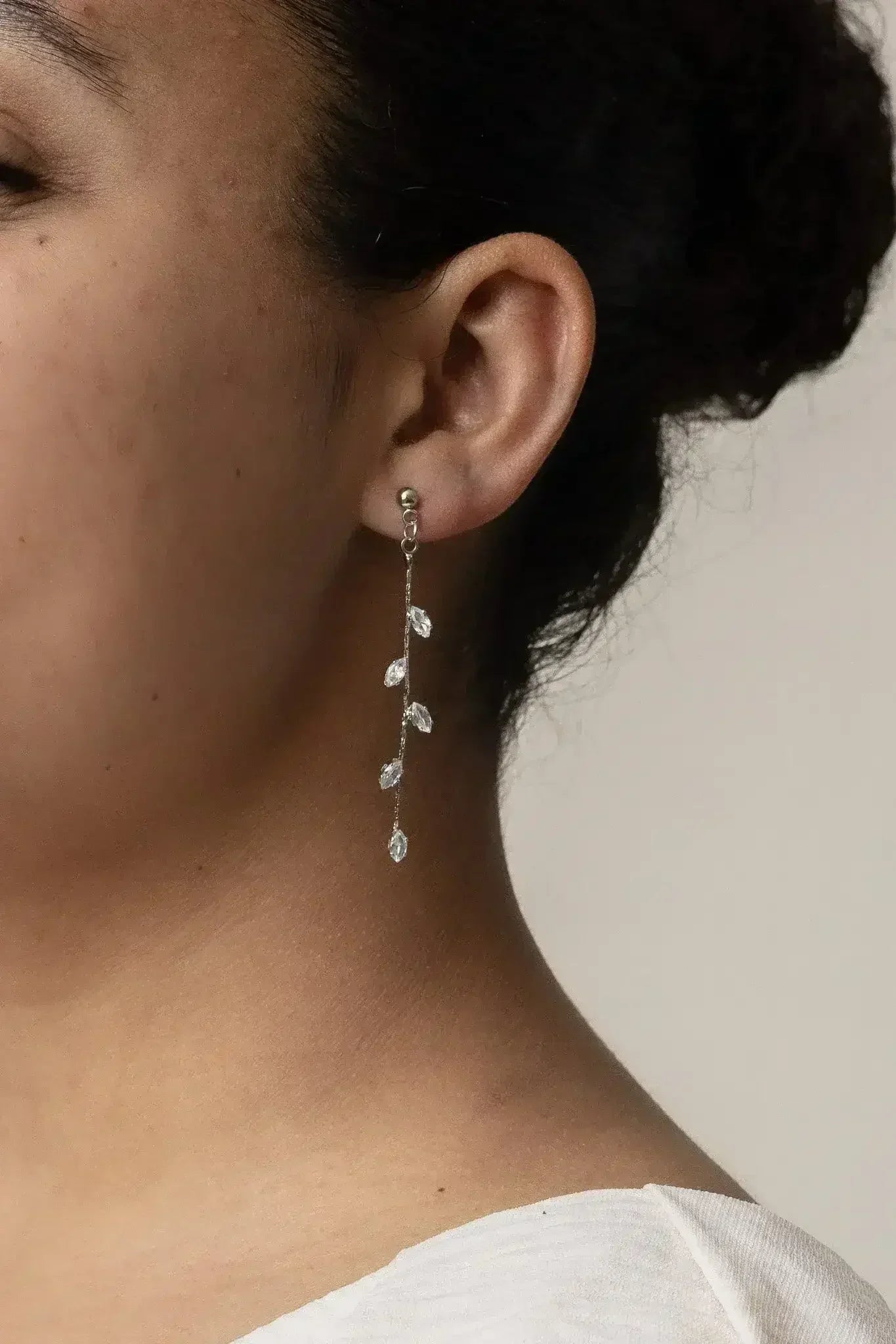 Daphne Dangle - Femstylo