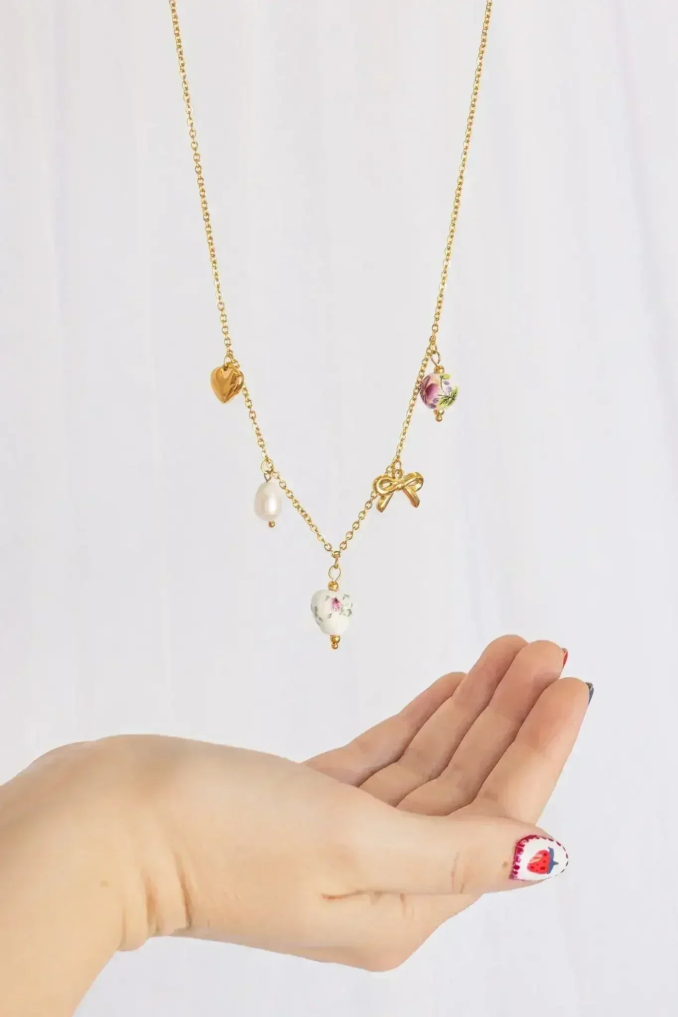 Bella Charm Necklace in Rose - Femstylo