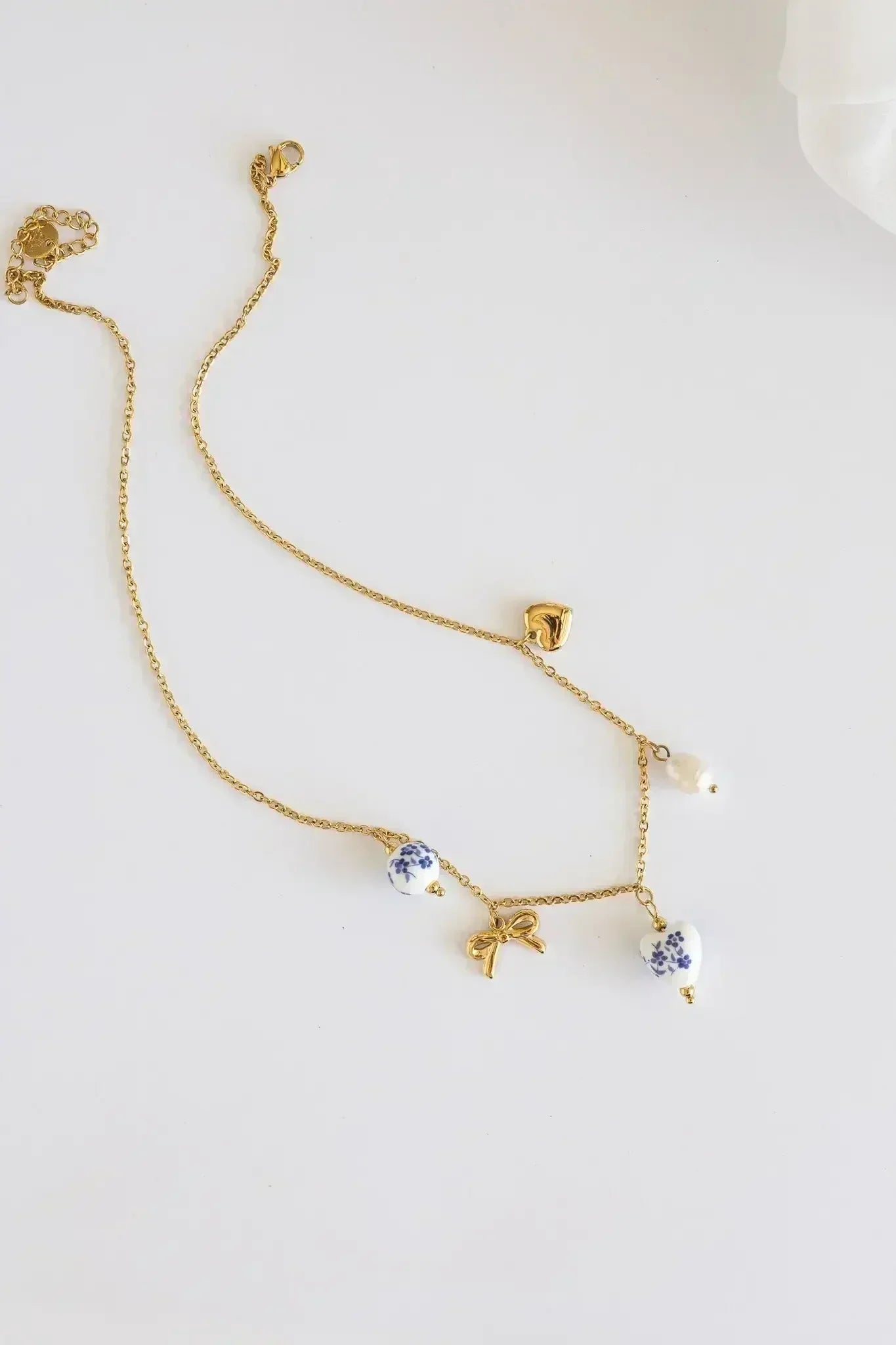 Bella Charm Necklace in Blue - Femstylo
