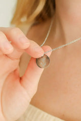 Birth Flower Necklace - Femstylo