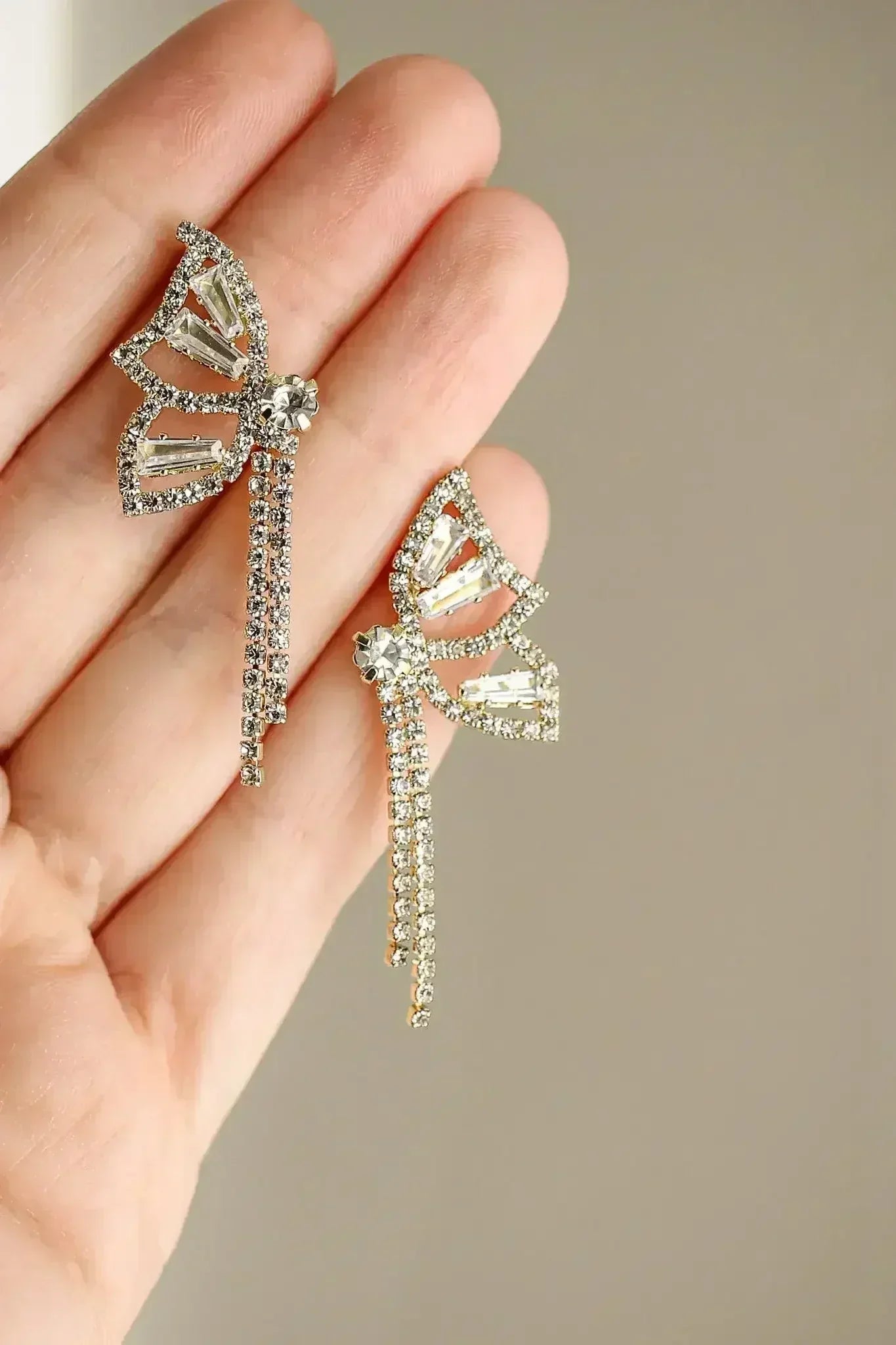 Social Butterfly Dangle in Gold - Femstylo