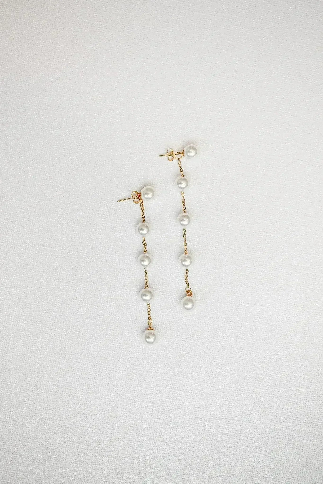 Emory Pearl Dangle - Femstylo