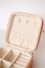 Jewelry Travel Case in Peach - Femstylo