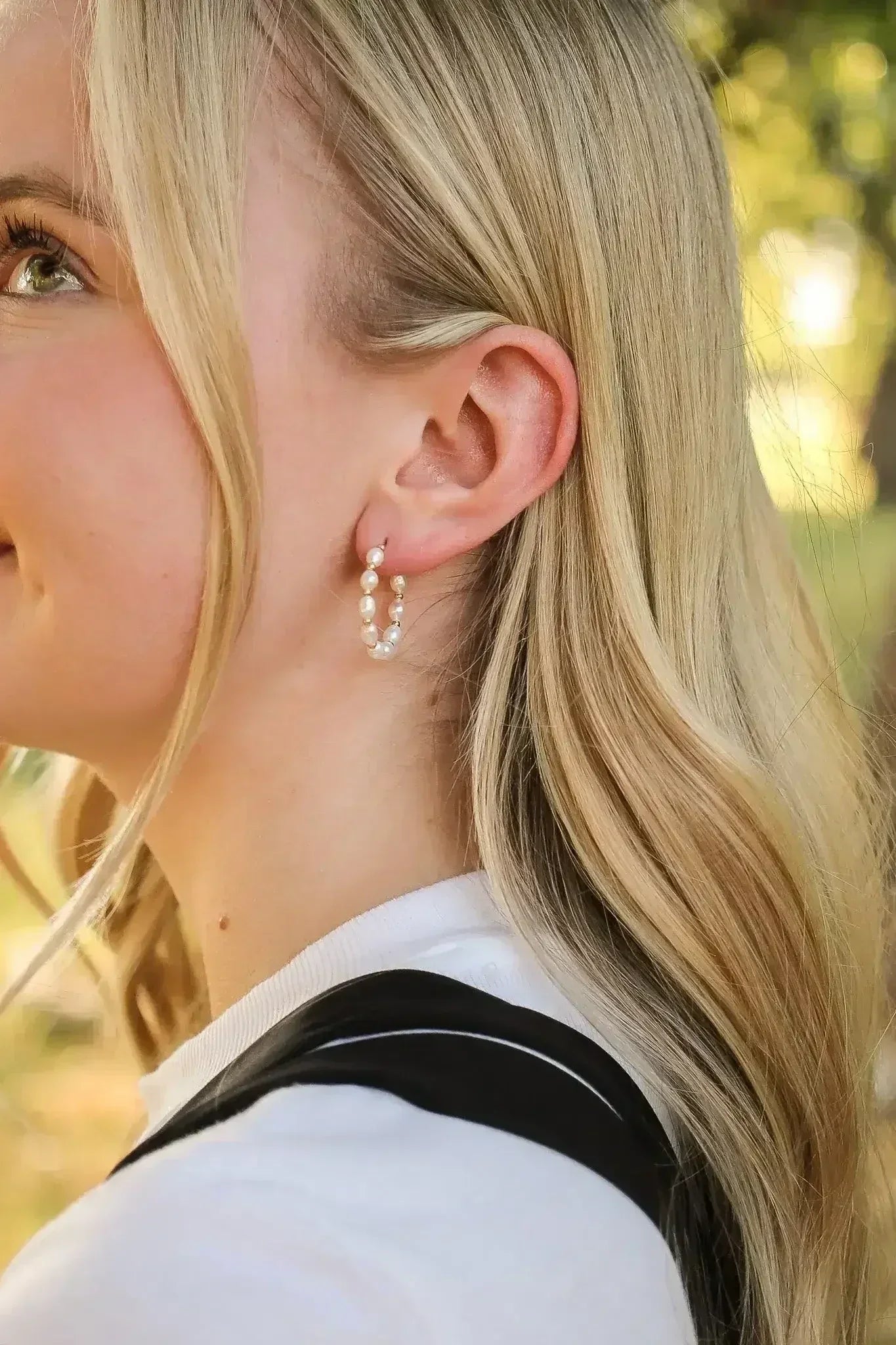 Paige Pearl Beaded Hoop - Femstylo