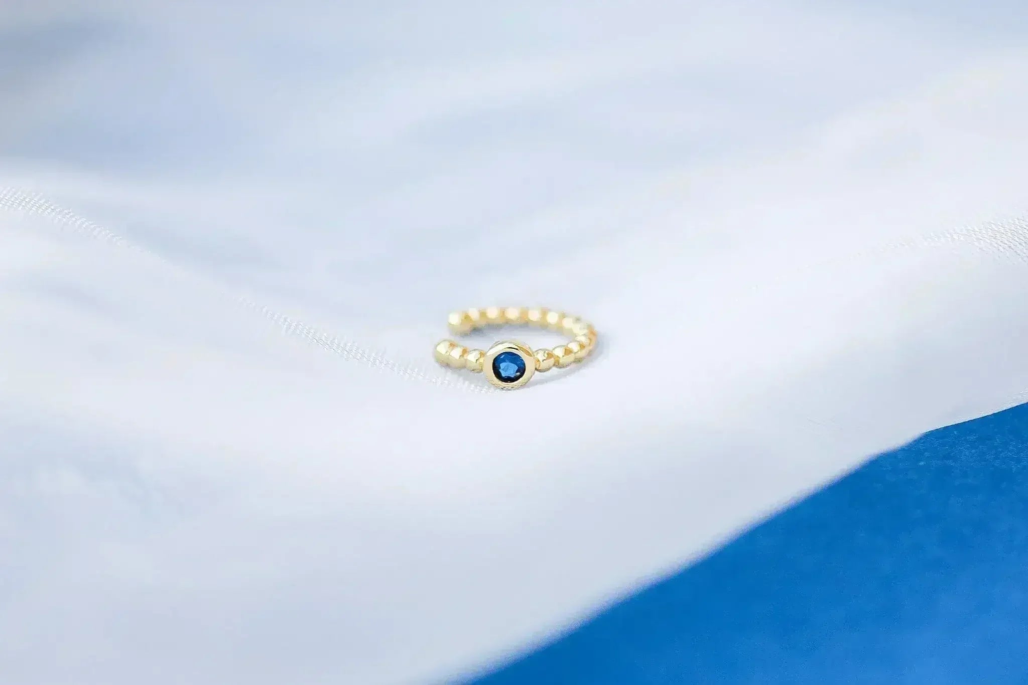 Orion Cuff in Sapphire - Femstylo