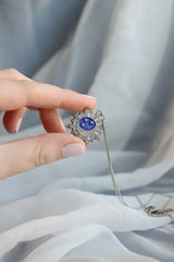 Twitches Necklace - Femstylo