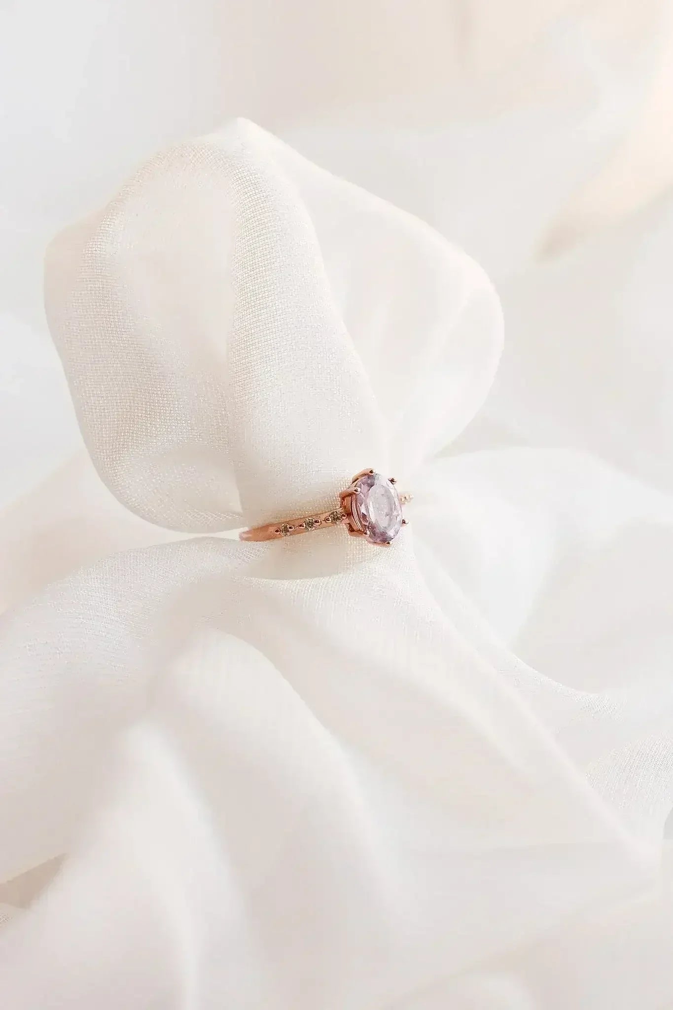 Rapunzel Ring in Lavender Quartz - Femstylo