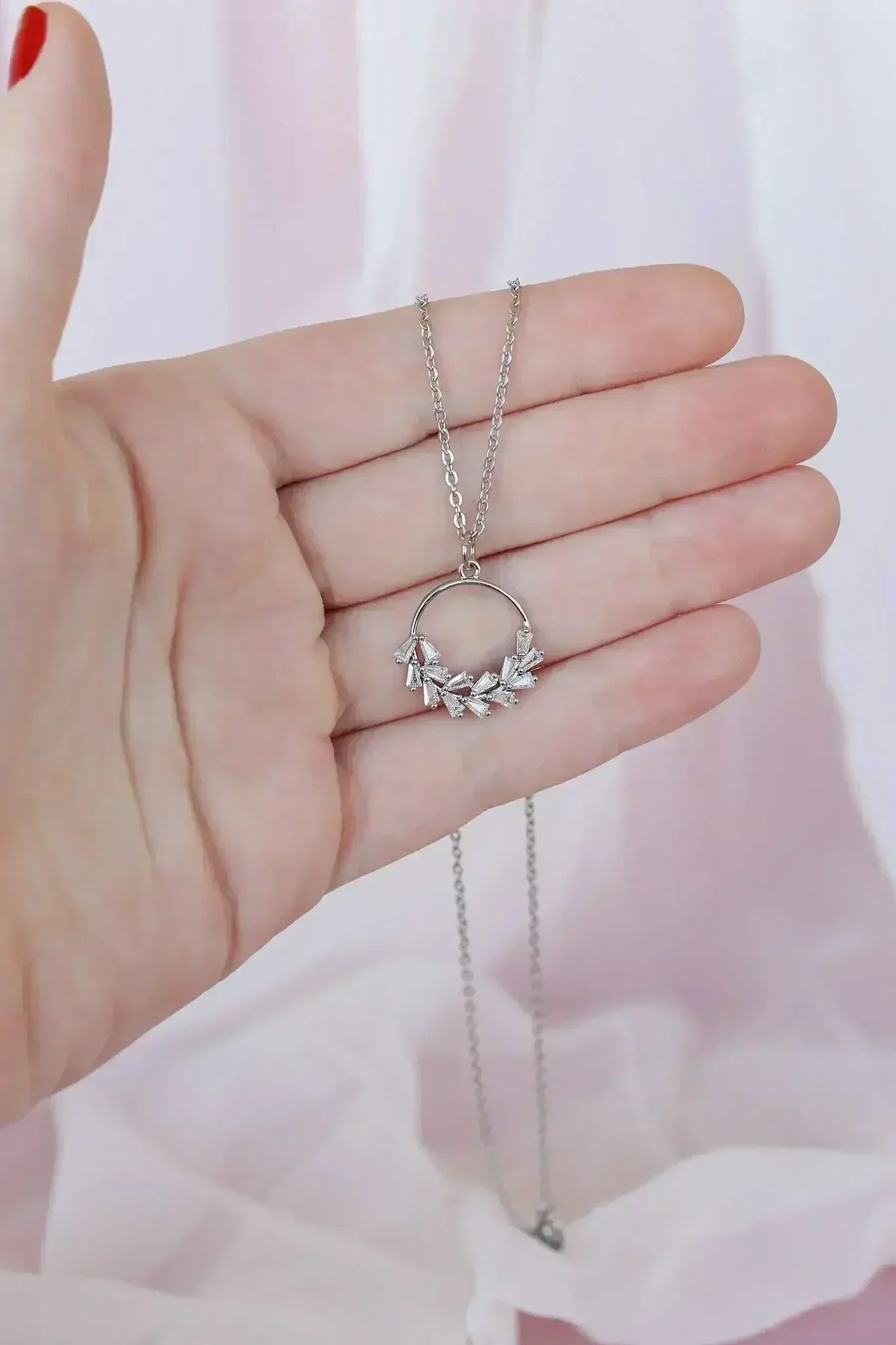Felicity Necklace - Femstylo