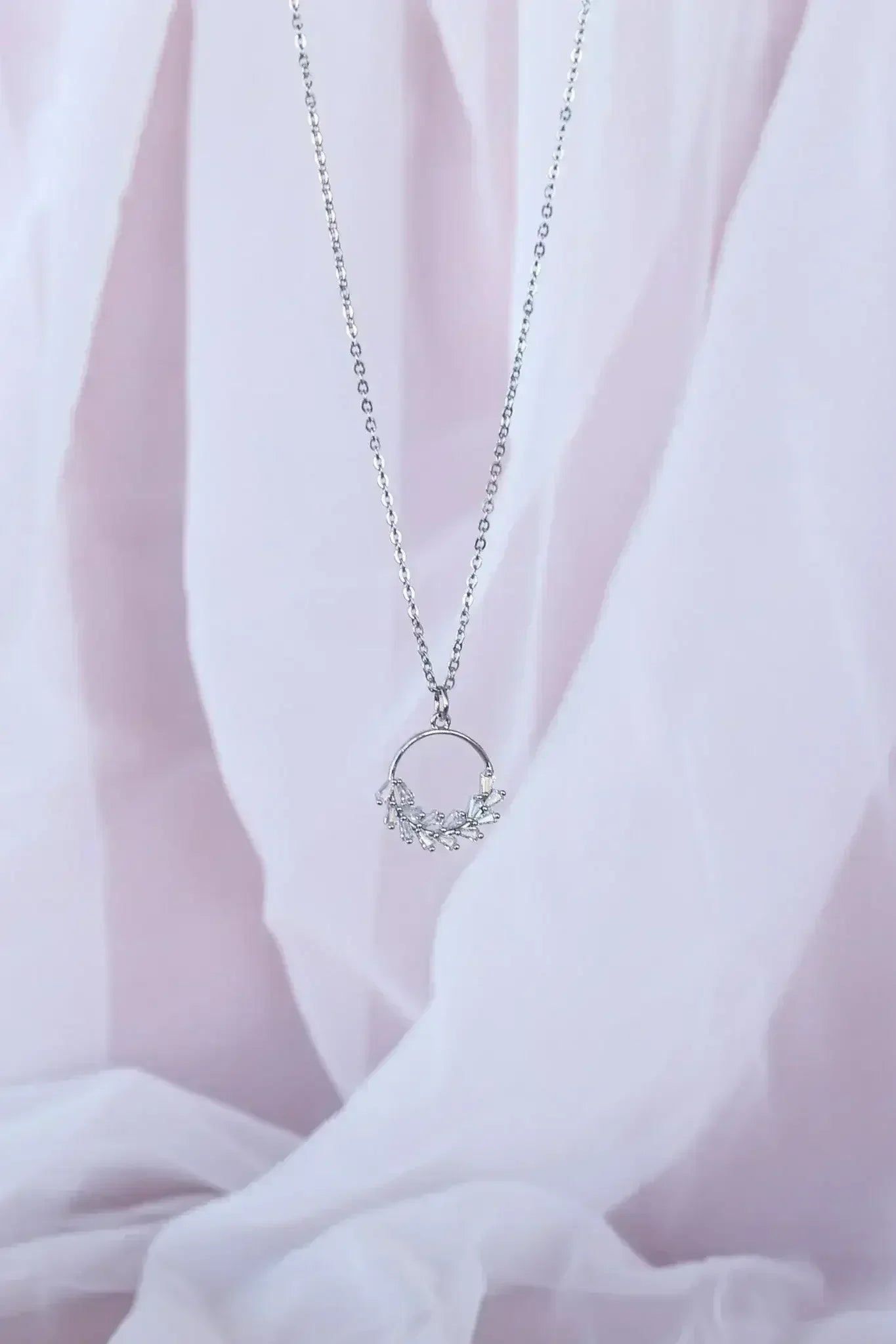 Felicity Necklace - Femstylo