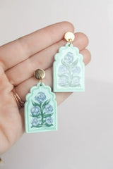 Elizabeth Dangle in Mint - Femstylo