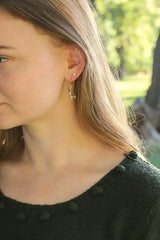 Prancer Huggie Hoop - Femstylo