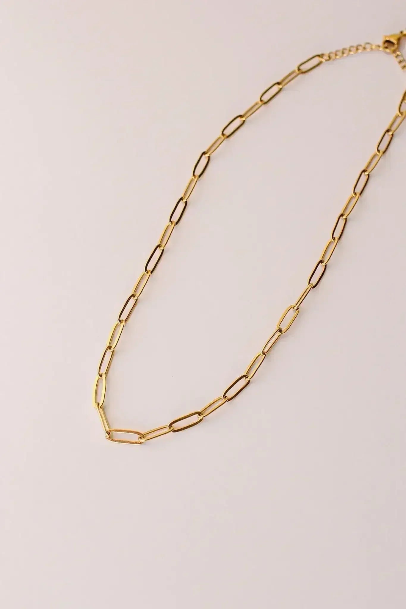 Riley Necklace - Femstylo