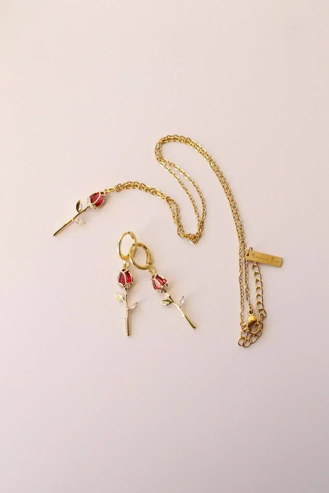 Belle Necklace - Femstylo