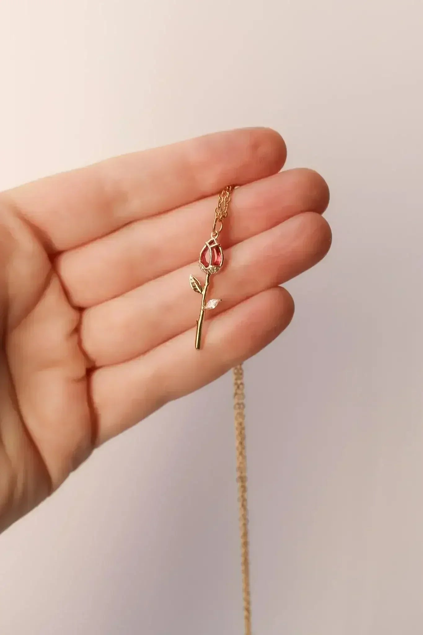 Belle Necklace - Femstylo
