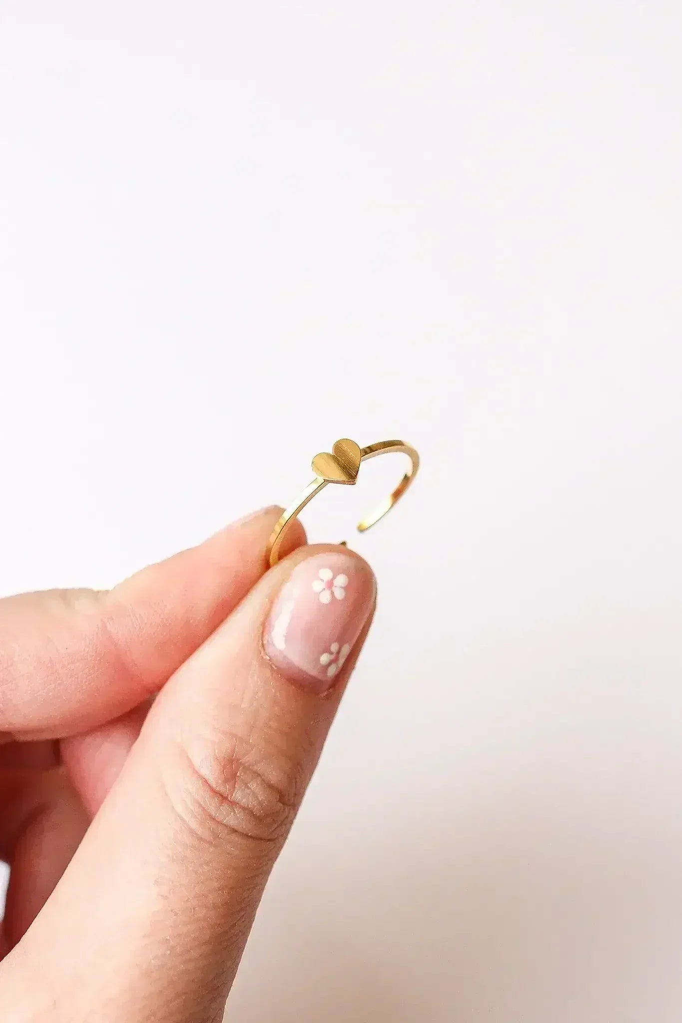 Dainty Heart Ring - Femstylo