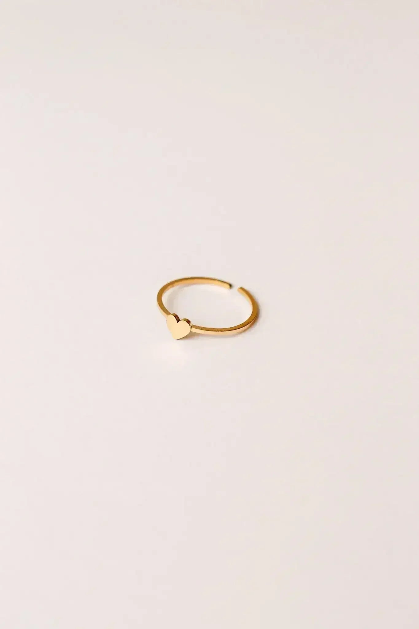 Dainty Heart Ring - Femstylo