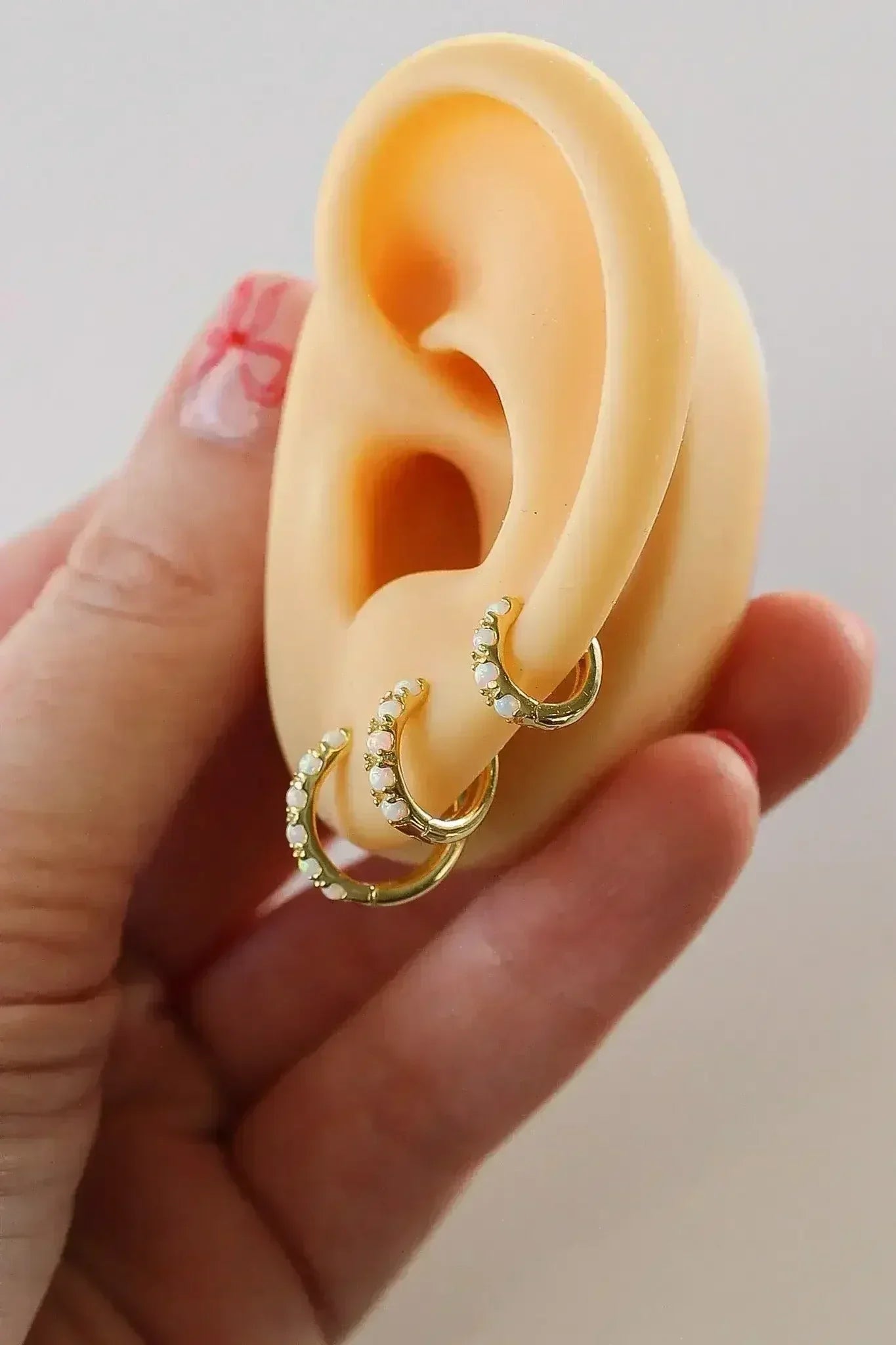 Micro Opal Hoop - Femstylo