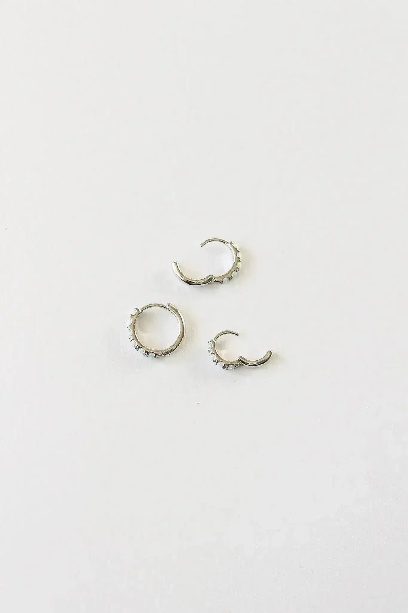 Micro Opal Hoop - Femstylo