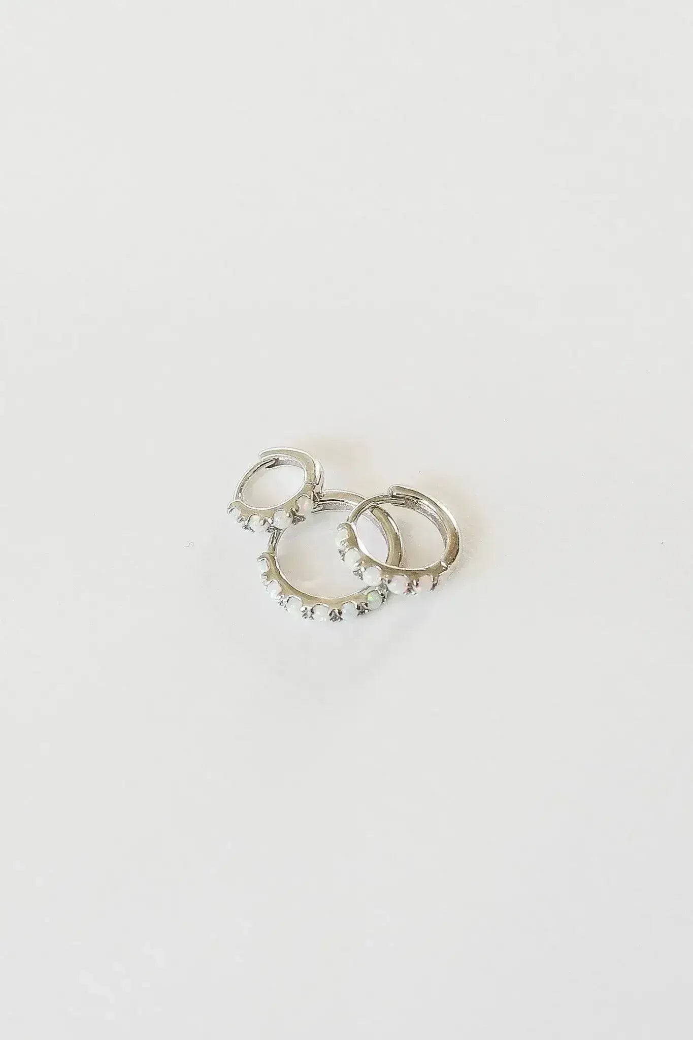 Micro Opal Hoop - Femstylo