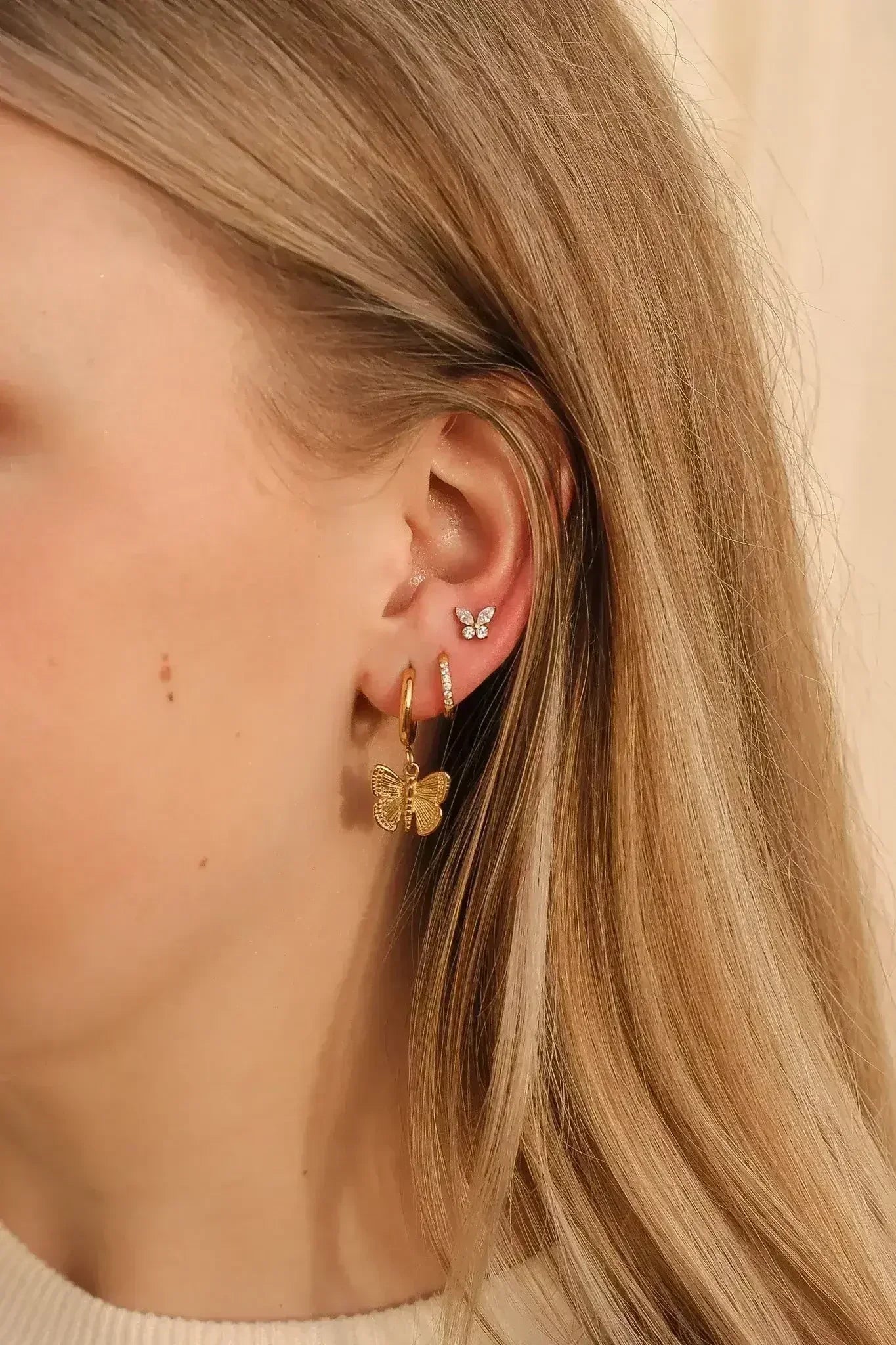 Crystal Butterfly Flat Back Stud - Femstylo