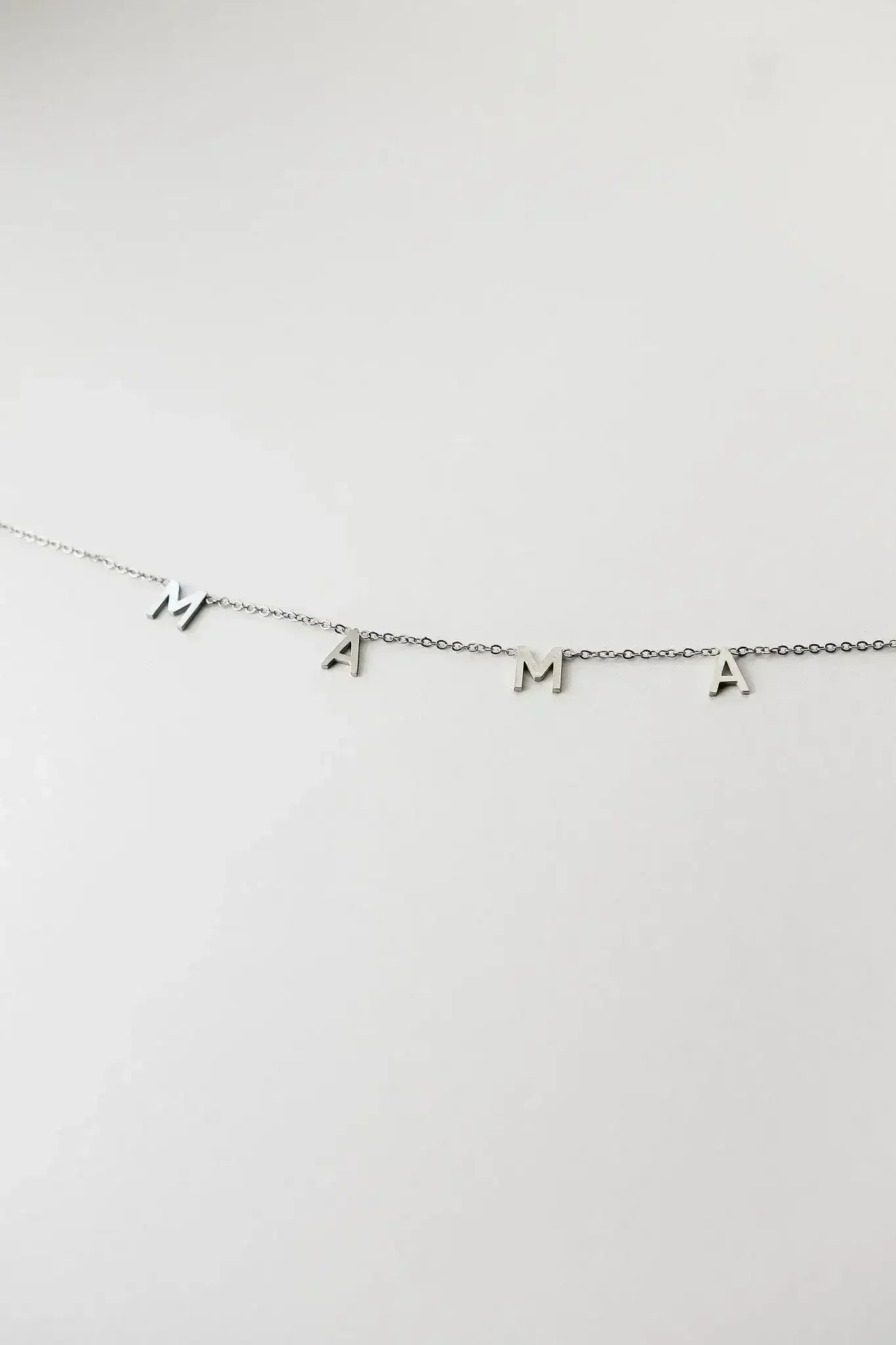 MAMA Necklace - Femstylo