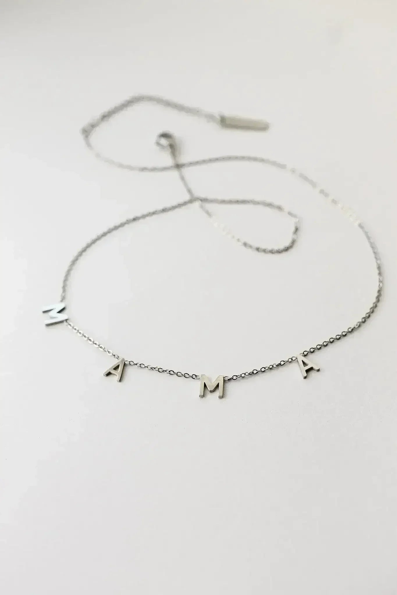 MAMA Necklace - Femstylo