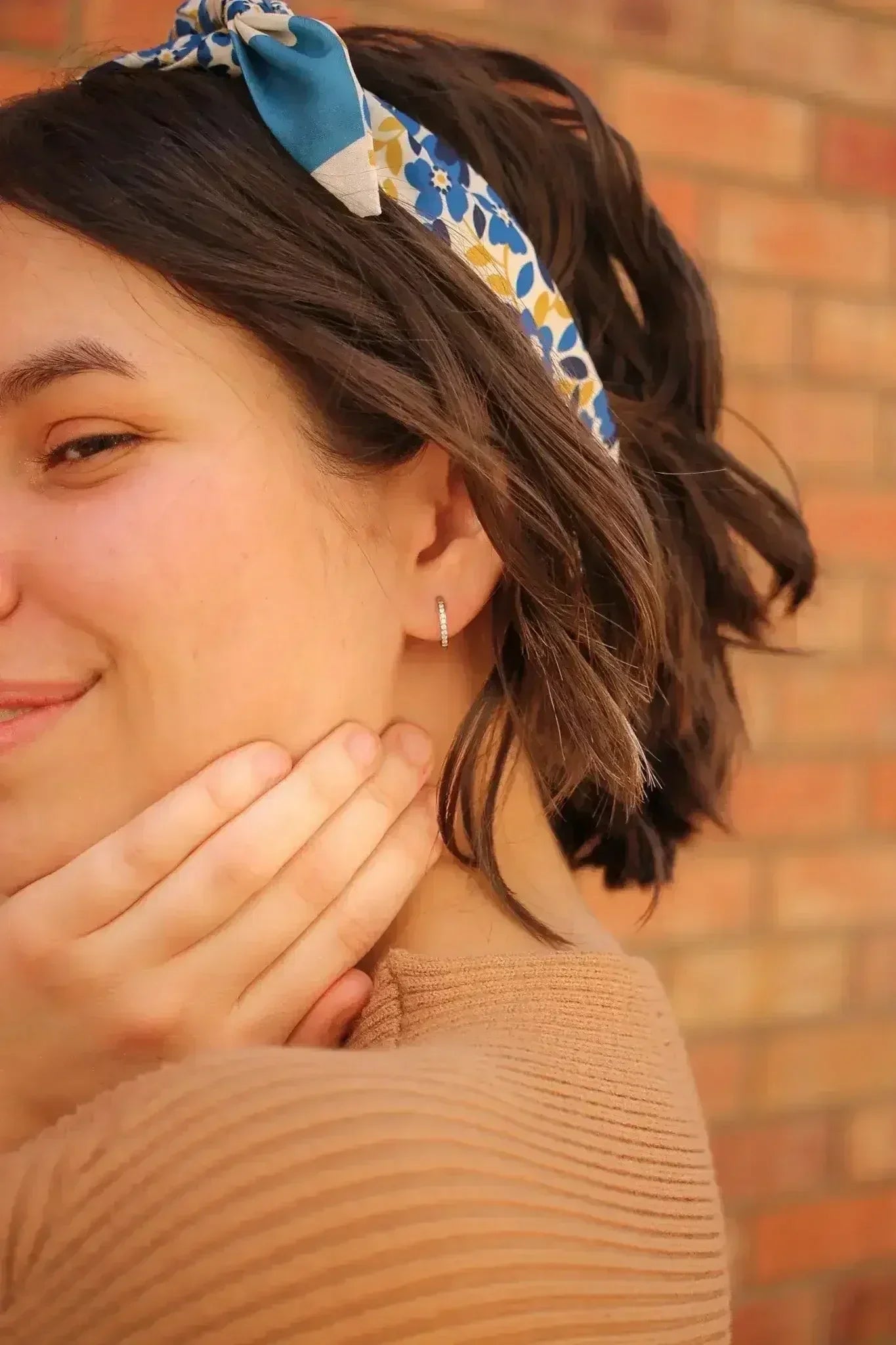 Micro Crystal Huggie Hoop - Femstylo