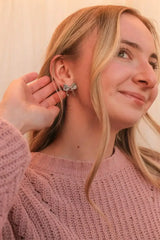 Millie Bow Stud - Femstylo