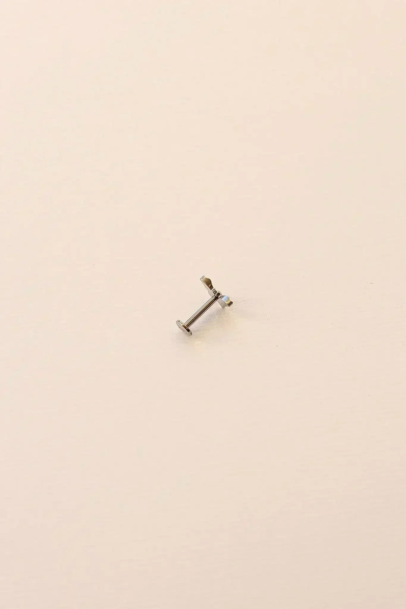 Monarch Flat Back Stud - Femstylo